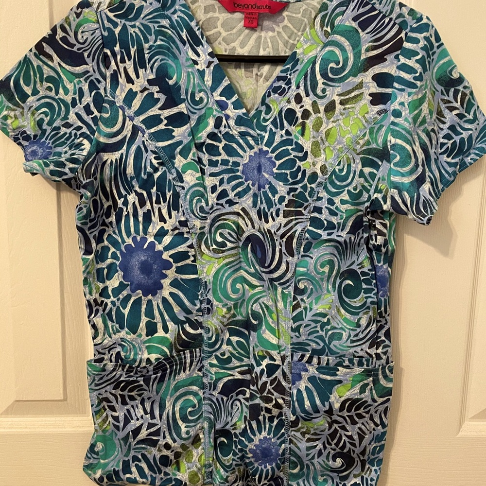 Scrub Top
